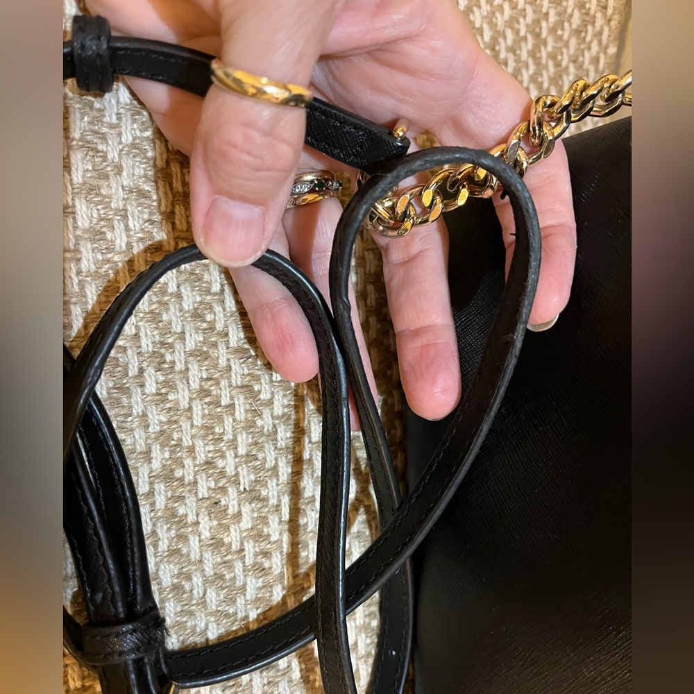 Michael Kors Jet set Crossbody - Picture 11 of 15